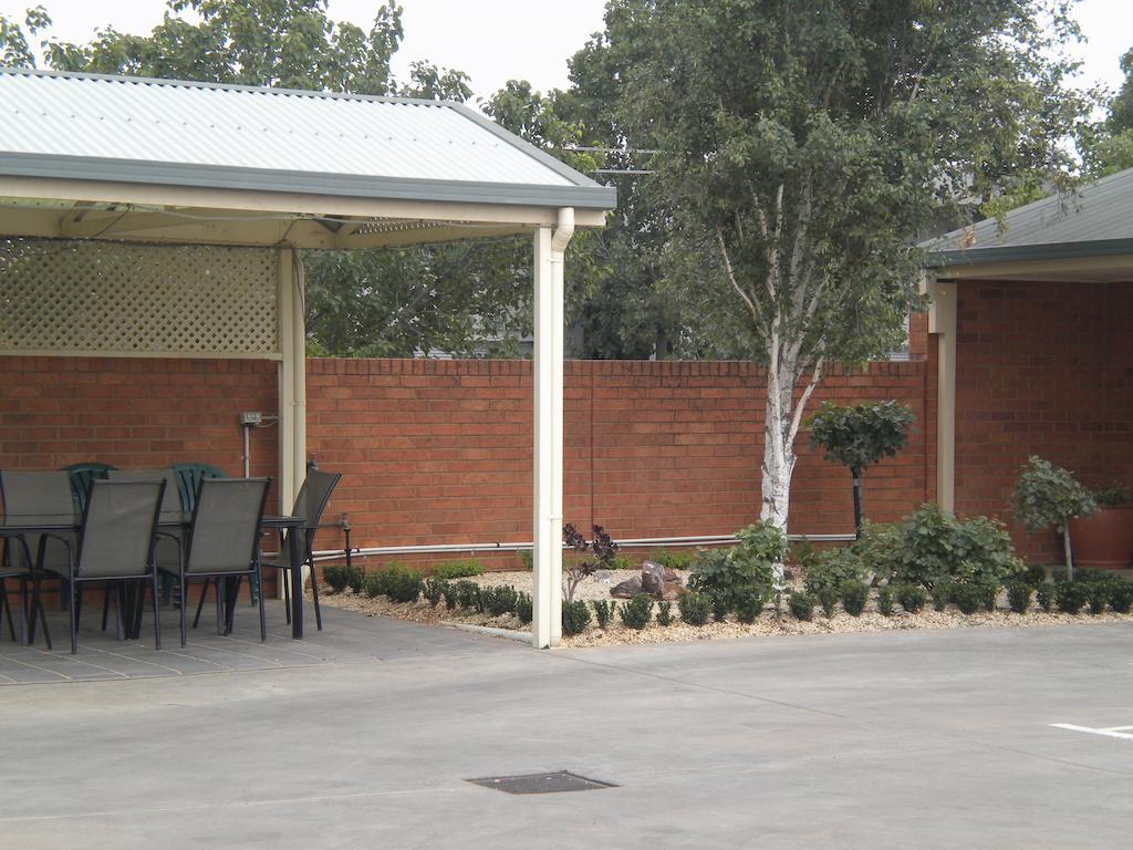 Moama Central Motel エチューカ エクステリア 写真