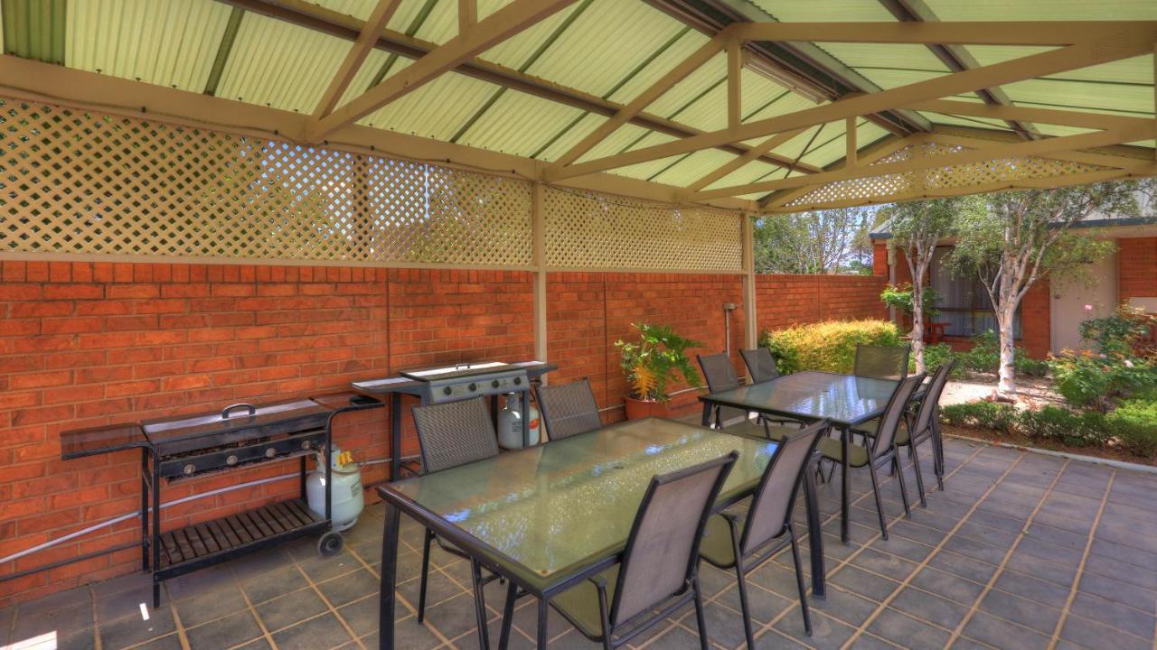 Moama Central Motel エチューカ エクステリア 写真